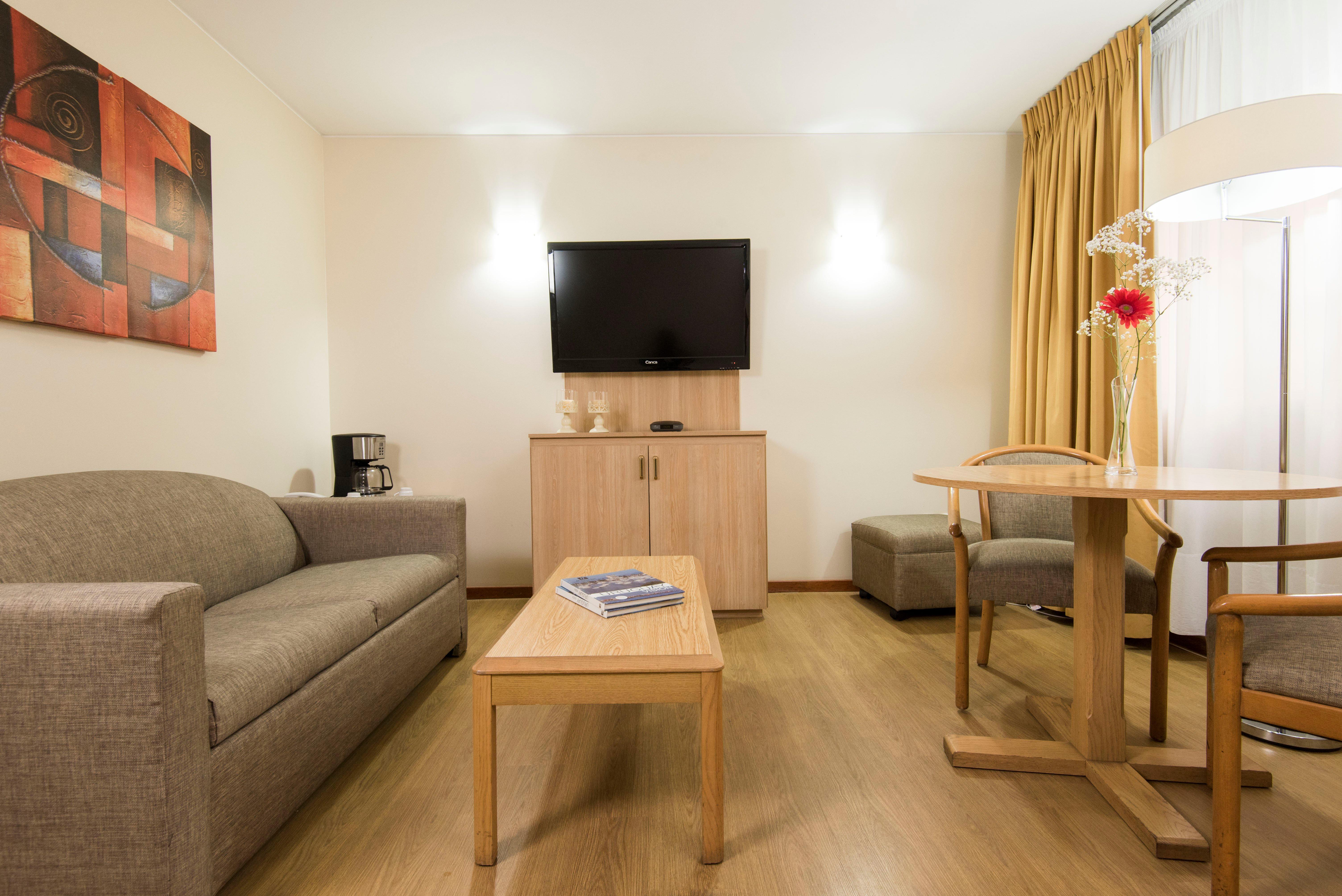 Holiday Inn Montevideo By Ihg מראה חיצוני תמונה