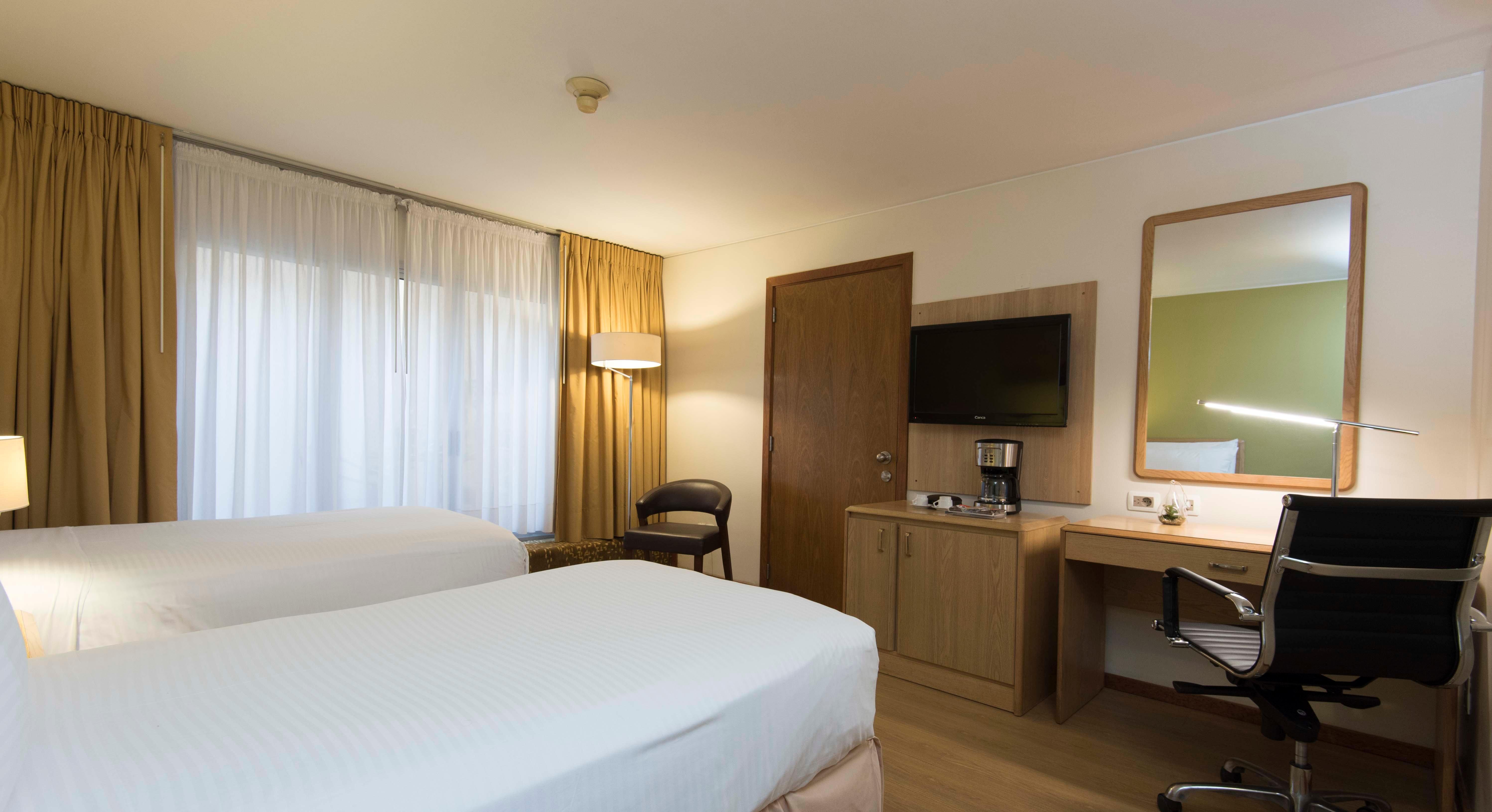 Holiday Inn Montevideo By Ihg מראה חיצוני תמונה