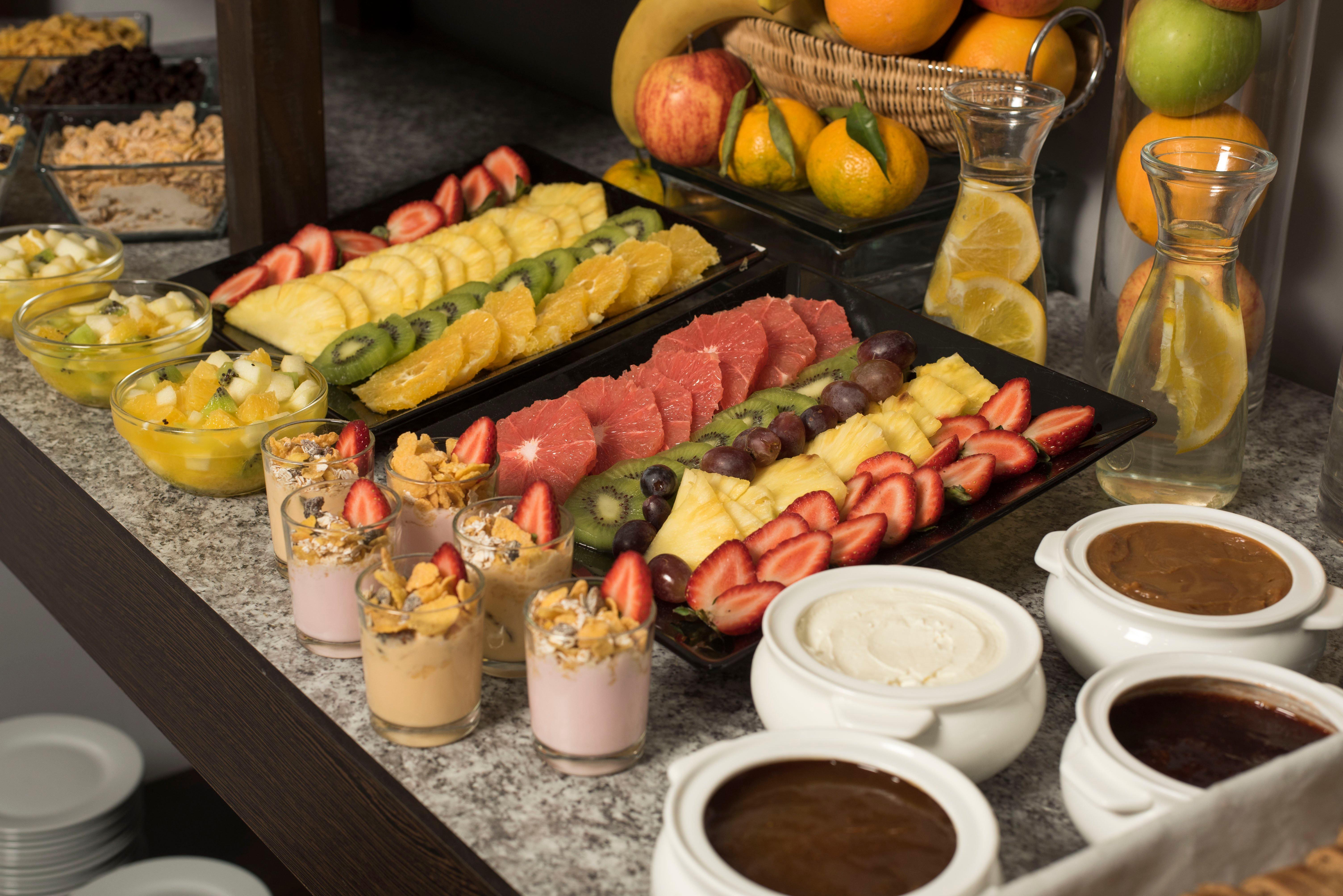 Holiday Inn Montevideo By Ihg מראה חיצוני תמונה