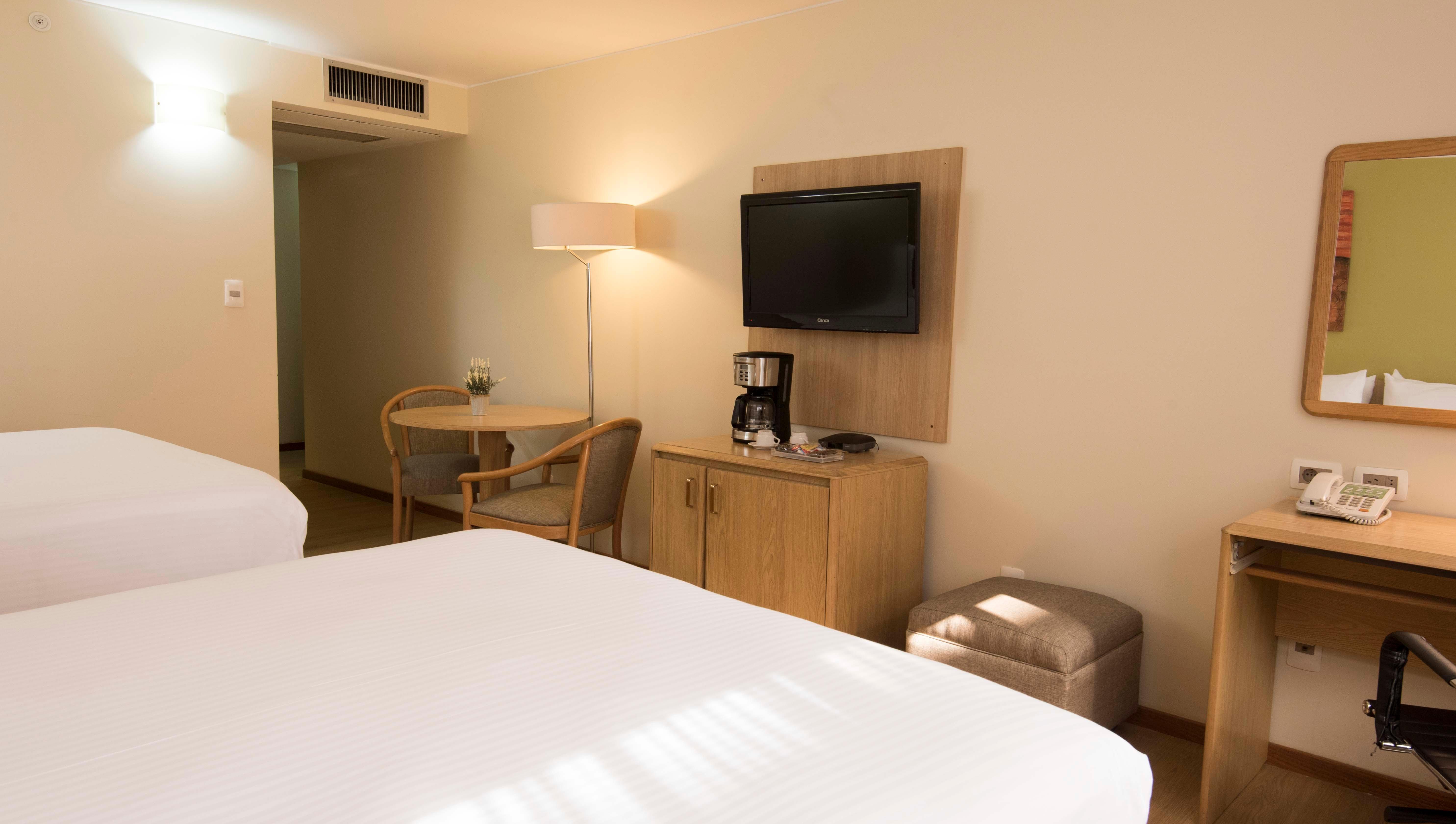 Holiday Inn Montevideo By Ihg מראה חיצוני תמונה