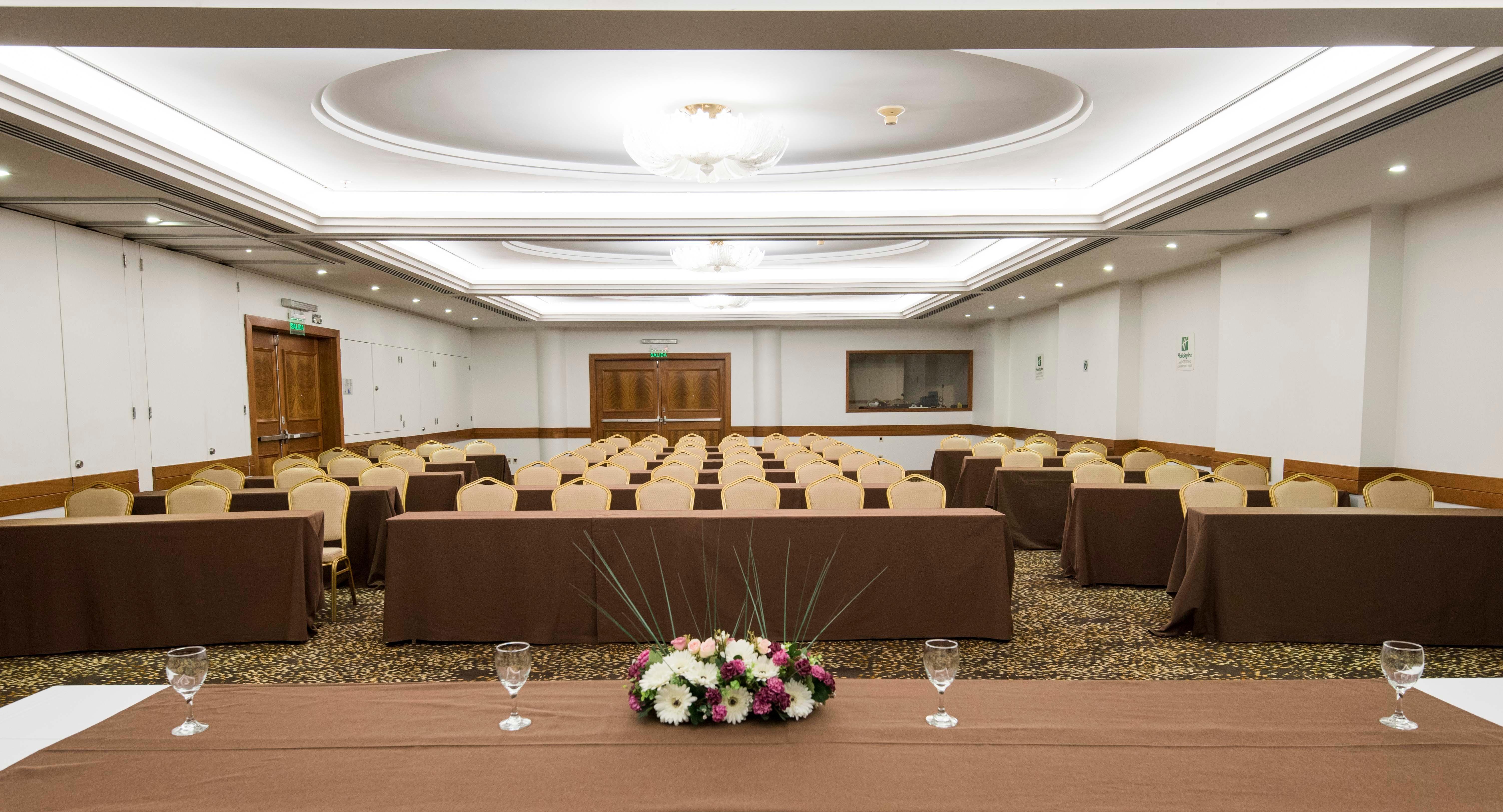 Holiday Inn Montevideo By Ihg מראה חיצוני תמונה