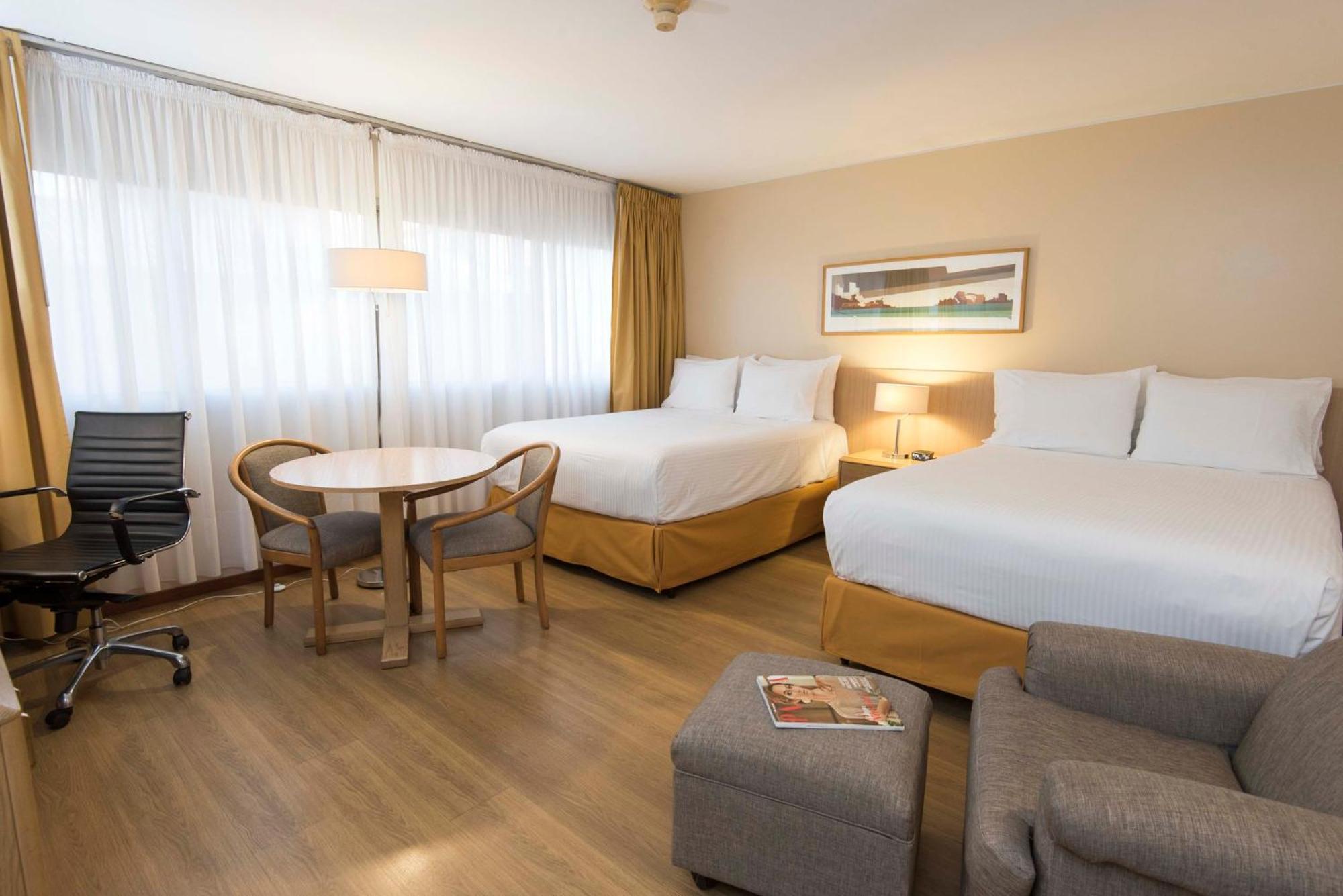Holiday Inn Montevideo By Ihg מראה חיצוני תמונה